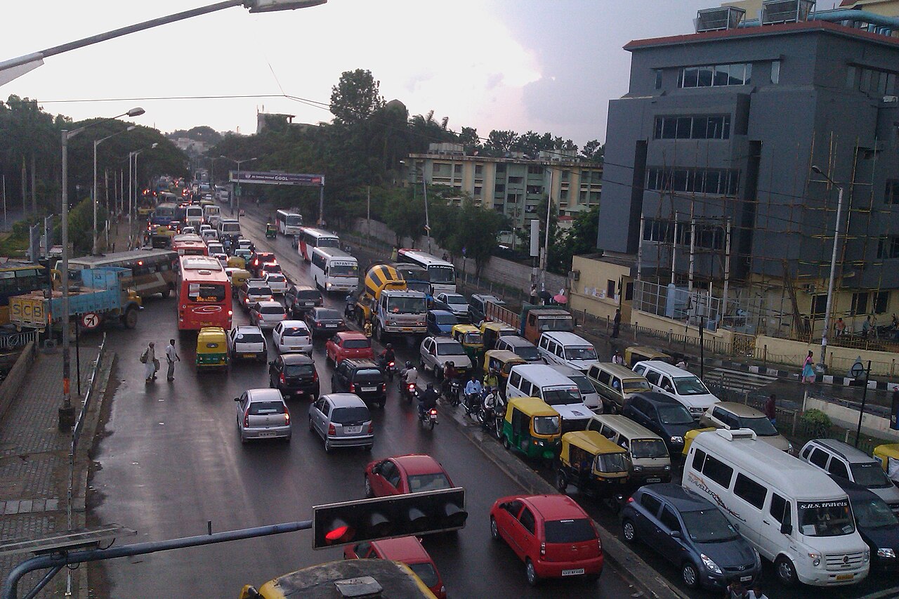 The proposed elevated road would connect Old Madras Road with Silk Board Junction. (Ashwin Kumar/Creative Commons)