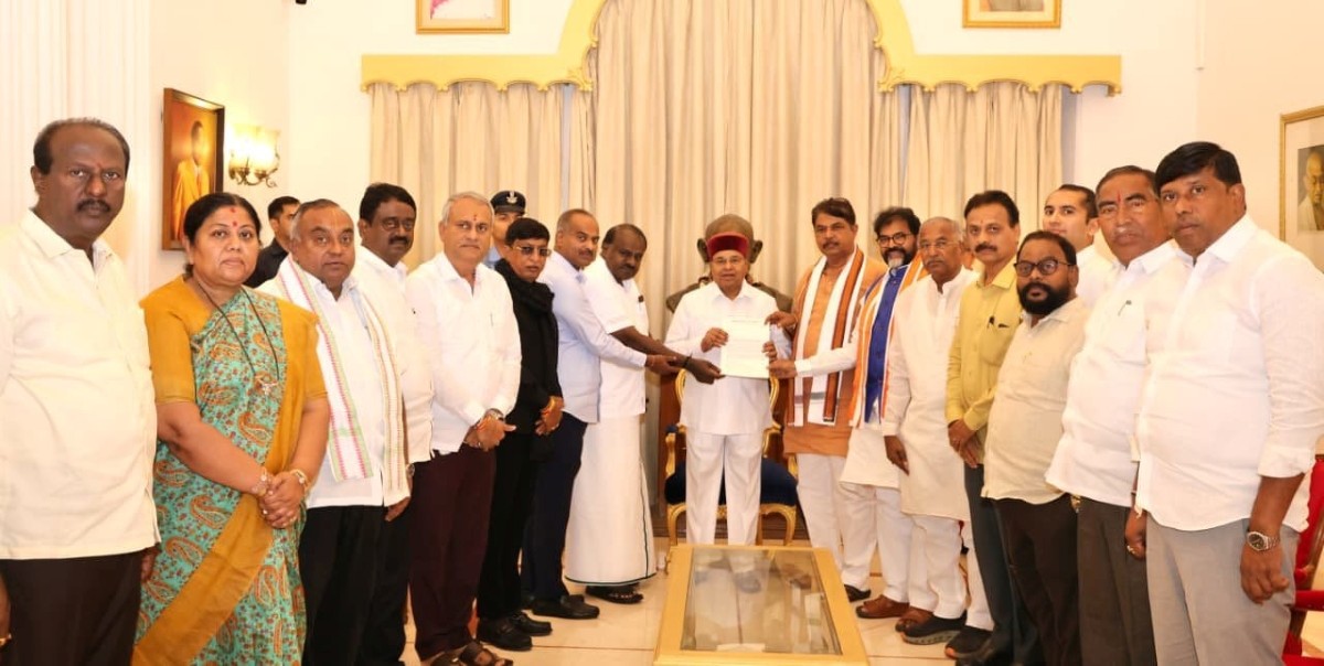 NDA leaders meet Karnataka Governor
