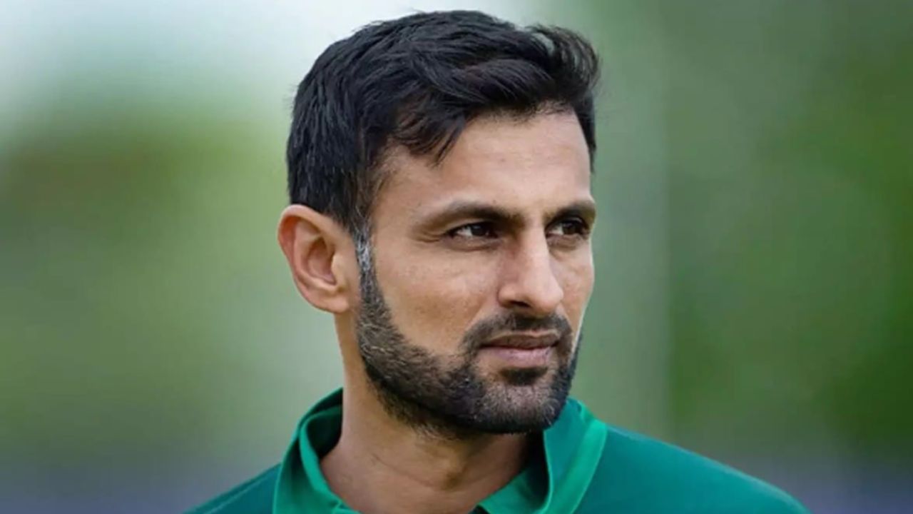 Shoaib Malik: తండ్రి కాబోతున్న షోయబ్ మాలిక్.. మూడో భార్య ప్రెగ్నెంట్ Shoaib Malik: తండ్రి కాబోతున్న షోయబ్ మాలిక్.. మూడో భార్య ప్రెగ్నెంట్