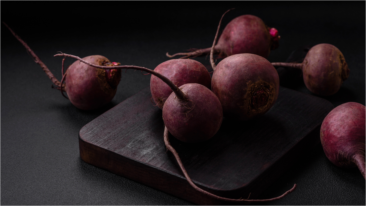 Beetroot: వీరు బీట్రూట్ తిన్నారో.. అంతే సంగతులు.. ఇక ప్రాణాలు పైకే! Beetroot: వీరు బీట్రూట్ తిన్నారో.. అంతే సంగతులు.. ఇక ప్రాణాలు పైకే!
