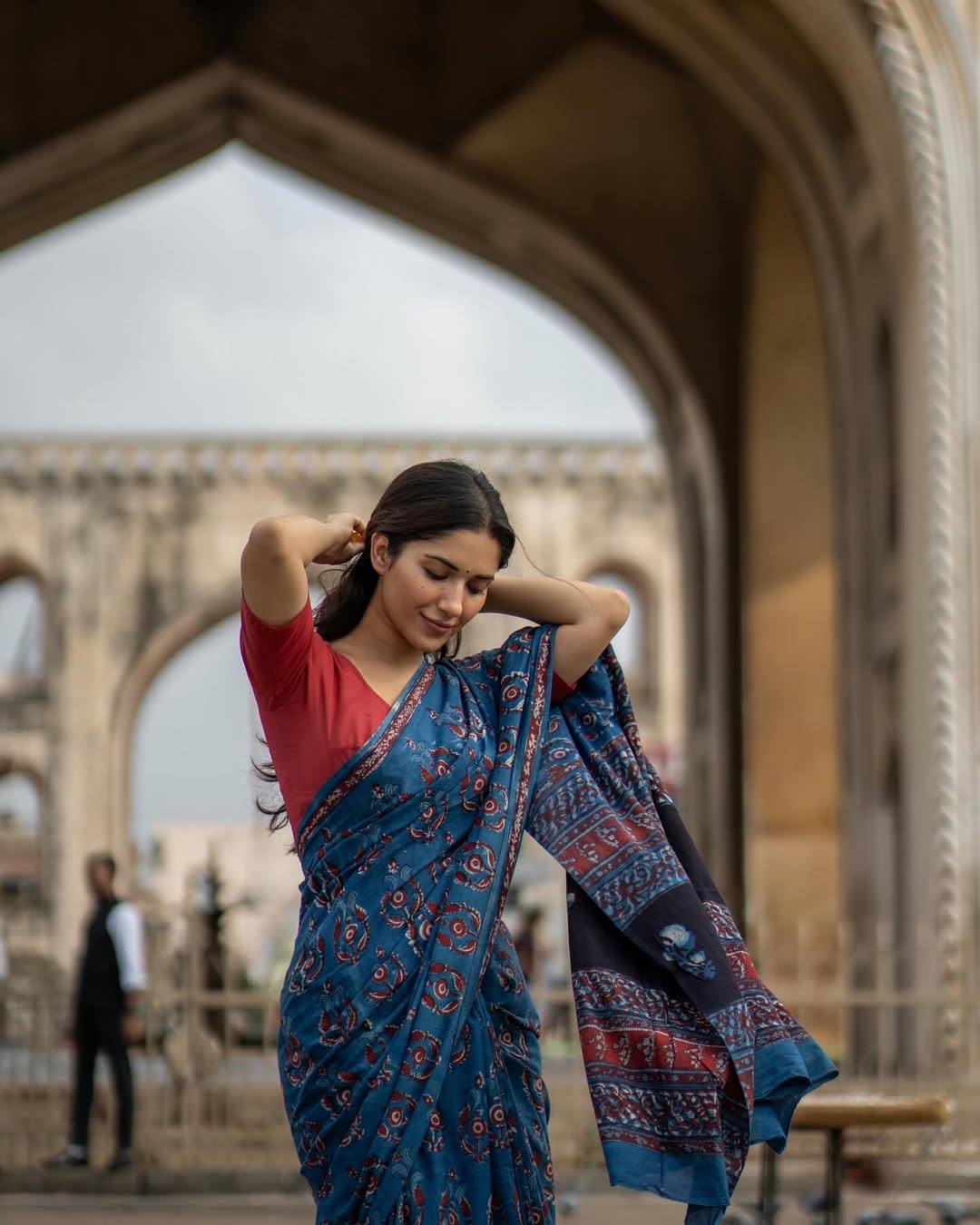 ruhani sharma చిలసౌ సినిమాతో తెలుగు ఇండస్ట్రీకి పరిచమైంది హిరోయిన్ రుహాణి