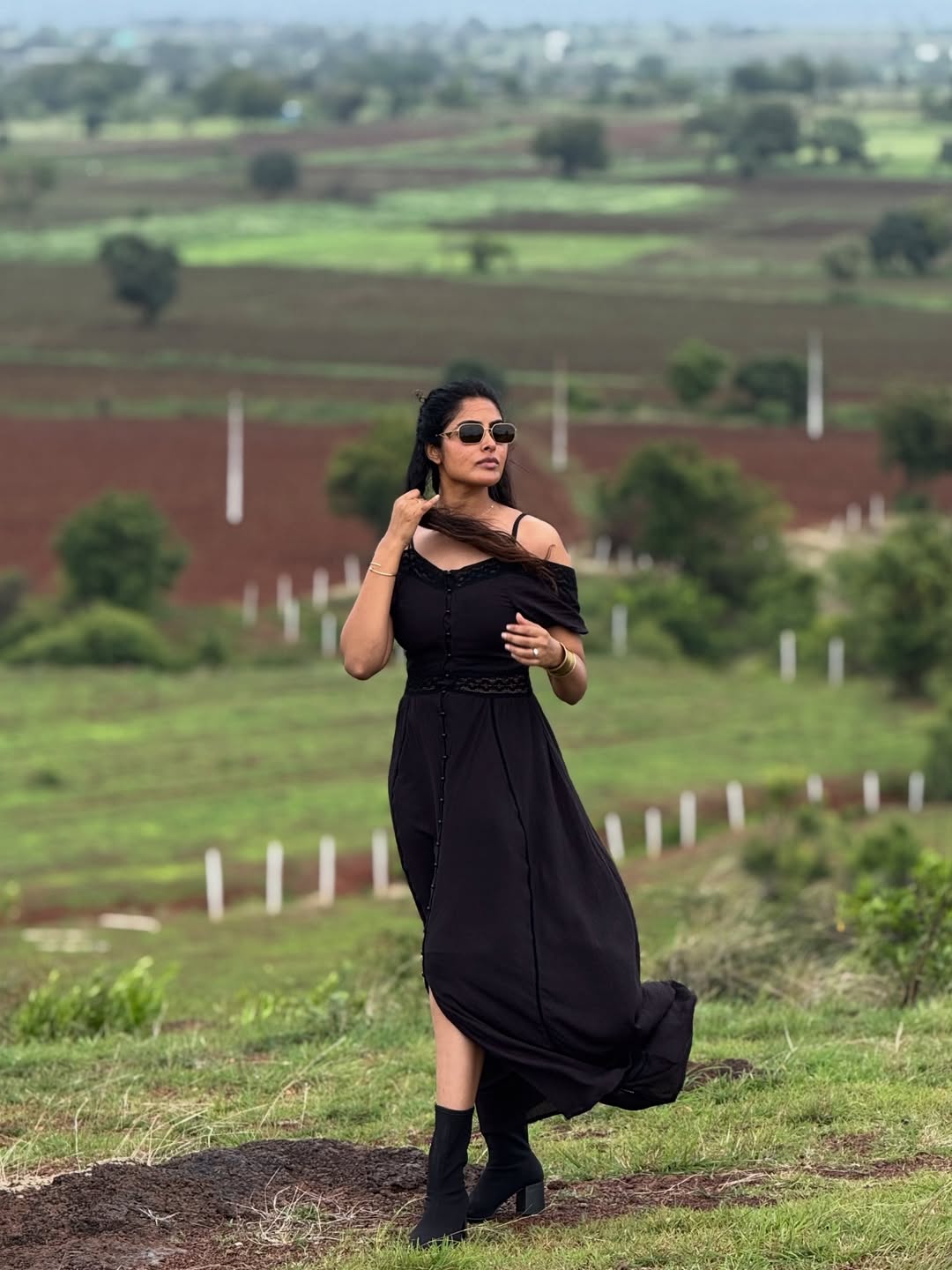 దివి ఈ ఏడాది లంబసింగి సినిమాతో ప్రేక్షకుల ముందుకొచ్చింది