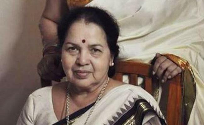 ప్రముఖ కన్నడ నటి మృతి.. సీఎం సంతాపం ప్రముఖ కన్నడ నటి మృతి.. సీఎం సంతాపం