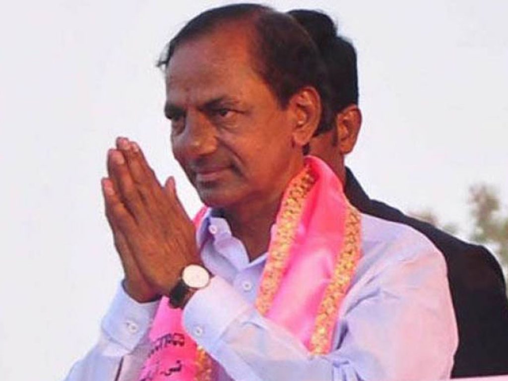 దళితబంధు సరికొత్త చరిత్ర సృష్టిస్తుంది: కేసీఆర్ దళితబంధు సరికొత్త చరిత్ర సృష్టిస్తుంది: కేసీఆర్