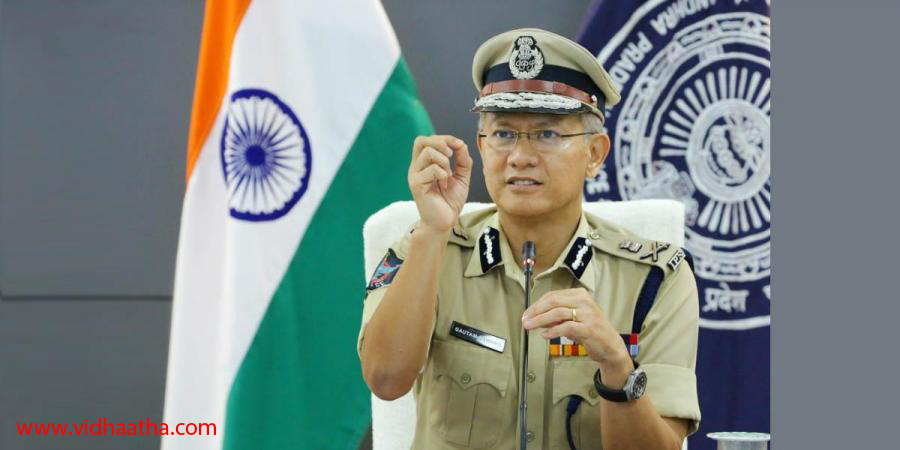 రెచ్చగొట్టే వ్యాఖ్యలపై ప్రజలు ఆవేశాలకు గురి కావద్దు రెచ్చగొట్టే వ్యాఖ్యలపై ప్రజలు ఆవేశాలకు గురి కావద్దు