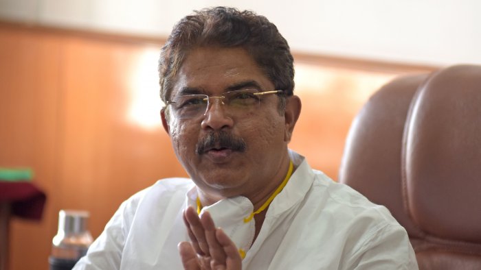 అదృశ్యమైన 3 వేల మంది కరోనా రోగులు! అదృశ్యమైన 3 వేల మంది కరోనా రోగులు!