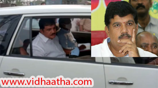 అనిశా కస్టడీలోకి ధూళిపాళ్ల నరేంద్ర అనిశా కస్టడీలోకి ధూళిపాళ్ల నరేంద్ర