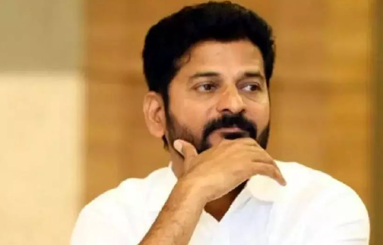 మా ఫోన్లను ప్రభుత్వం హ్యాక్ చేస్తోంది మా ఫోన్లను ప్రభుత్వం హ్యాక్ చేస్తోంది