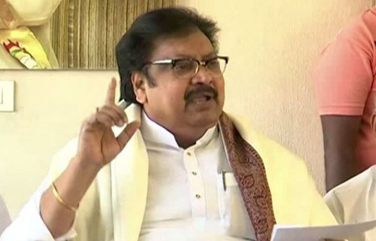 మేజిస్ట్రేట్ రామకృష్ణ జీవితం ప్రమాదంలో ఉంది మేజిస్ట్రేట్ రామకృష్ణ జీవితం ప్రమాదంలో ఉంది
