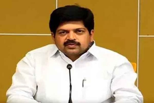 అక్రమ కేసులతో అరాచకం సృష్టిస్తున్నారు: కొల్లు రవీంద్ర అక్రమ కేసులతో అరాచకం సృష్టిస్తున్నారు: కొల్లు రవీంద్ర
