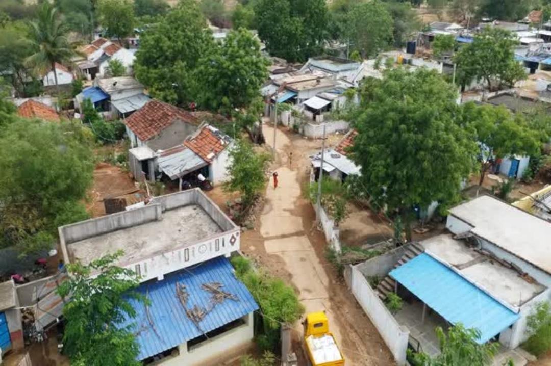 కరోనా లేని గ్రామం ఎక్కడుందో తెలుసా..? కరోనా లేని గ్రామం ఎక్కడుందో తెలుసా..?