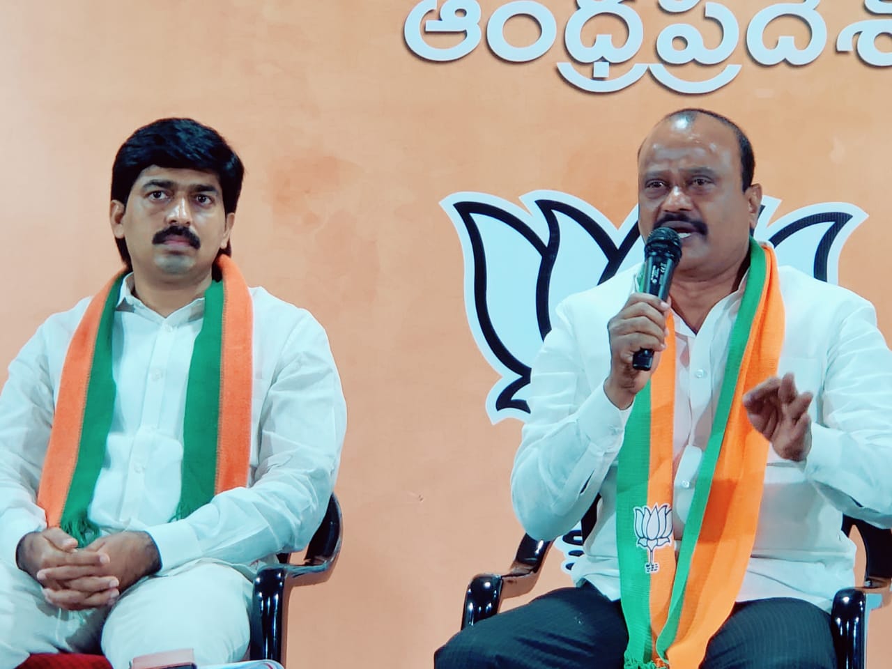 తీరు మార్చుకోకుంటే తీవ్రపరిణామాలు తీరు మార్చుకోకుంటే తీవ్రపరిణామాలు