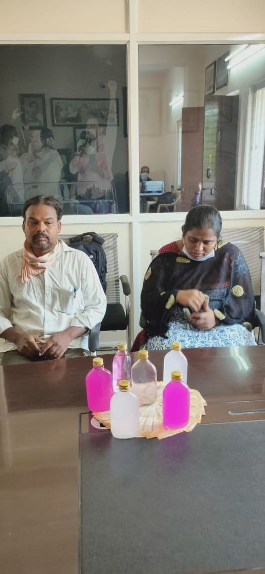 ఏసీబీకి చిక్కిన GHMC కాప్రా డి.ఈ. మహాలక్ష్మి ఏసీబీకి చిక్కిన GHMC కాప్రా డి.ఈ. మహాలక్ష్మి