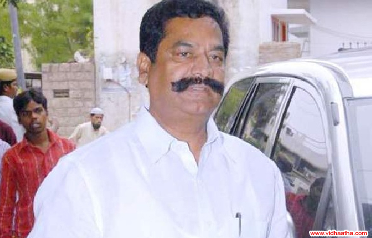 మాజీ మేయర్ తీగల కృష్ణారెడ్డికి జరిమానా మాజీ మేయర్ తీగల కృష్ణారెడ్డికి జరిమానా