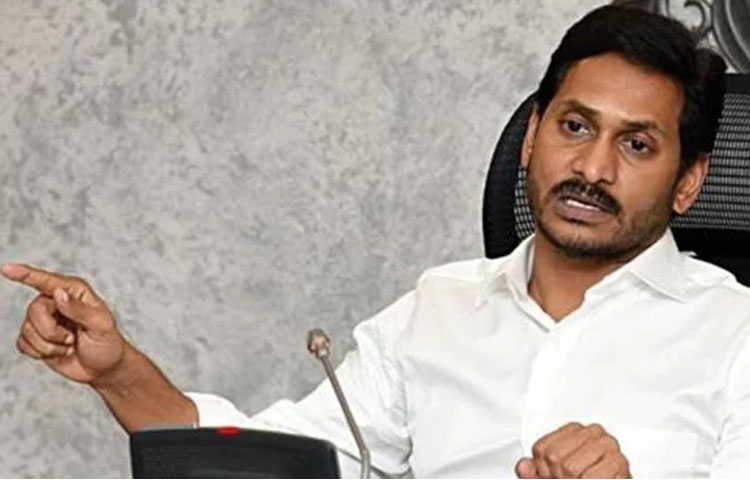 ‘మలిఏడు – జగనన్న తోడు, జగనన్న మేనిఫెస్టో 2019’ డాక్యుమెంట్ను ఆవిష్కరించిన సీఎం జగన్ ‘మలిఏడు – జగనన్న తోడు, జగనన్న మేనిఫెస్టో 2019’ డాక్యుమెంట్ను ఆవిష్కరించిన సీఎం జగన్