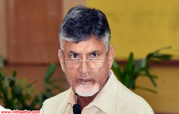చంద్రబాబుకు నోటీసులు జారీ చేస్తాం: కర్నూల్ ఎస్పీ చంద్రబాబుకు నోటీసులు జారీ చేస్తాం: కర్నూల్ ఎస్పీ
