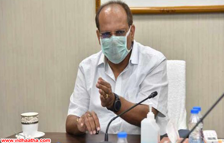 వ్యాక్సినేషన్ను పరిశీలించిన సీఎస్ సోమేశ్ కుమార్ వ్యాక్సినేషన్ను పరిశీలించిన సీఎస్ సోమేశ్ కుమార్
