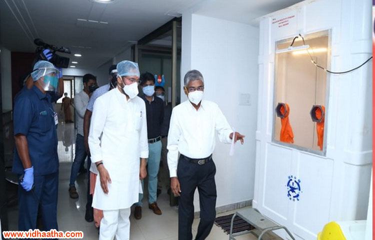వ్యాక్సినేషన్ను పరిశీలించిన కేంద్రమంత్రి కిషన్ రెడ్డి వ్యాక్సినేషన్ను పరిశీలించిన కేంద్రమంత్రి కిషన్ రెడ్డి