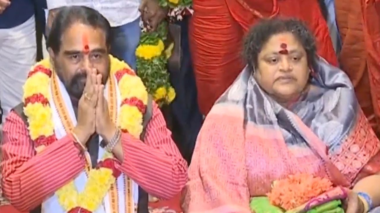 అసెంబ్లీ స్పీకర్ తమ్మినేని సీతారాం దంపతులుకు కరోనా అసెంబ్లీ స్పీకర్ తమ్మినేని సీతారాం దంపతులుకు కరోనా
