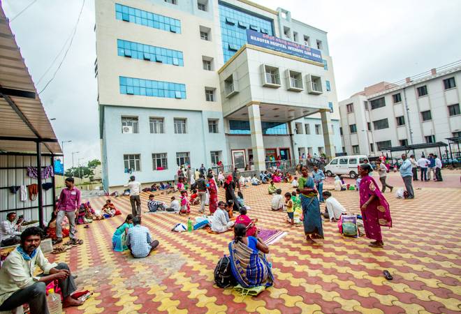 కృష్ణ జిల్లా ప్రభుత్వ ఆసుపత్రిలో జరిగిన సంఘటనపై స్పందించిన..సూపరింటెండెంట్ కృష్ణ జిల్లా ప్రభుత్వ ఆసుపత్రిలో జరిగిన సంఘటనపై స్పందించిన..సూపరింటెండెంట్