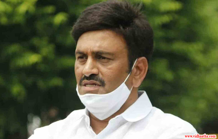 ఎంపీ రఘురామ కృష్ణంరాజుని ఆర్మీ ఆసుపత్రికి తరలించిన అధికారులు ఎంపీ రఘురామ కృష్ణంరాజుని ఆర్మీ ఆసుపత్రికి తరలించిన అధికారులు