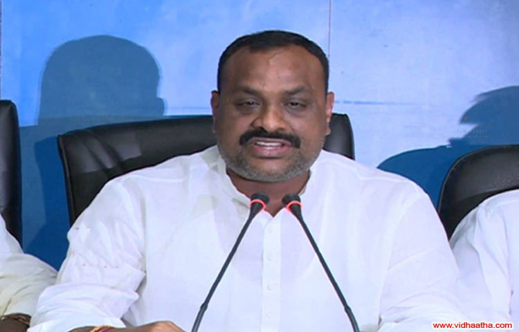 జగన్పై పోలీసులు కేసు నమోదు చేయాలి: అచ్చెన్న జగన్పై పోలీసులు కేసు నమోదు చేయాలి: అచ్చెన్న