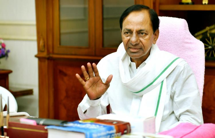 పార్లమెంట్లో తెలంగాణ వాణి వినిపించండి: సీఎం కేసీఆర్ పార్లమెంట్లో తెలంగాణ వాణి వినిపించండి: సీఎం కేసీఆర్