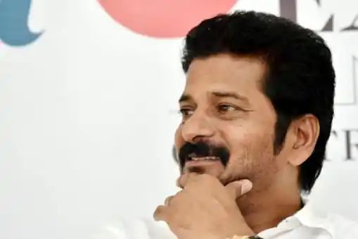జులై 7న పీసీసీ అధ్యక్షుడిగా బాధ్యతలు చేపడతా: ఎంపీ రేవంత్రెడ్డి జులై 7న పీసీసీ అధ్యక్షుడిగా బాధ్యతలు చేపడతా: ఎంపీ రేవంత్రెడ్డి