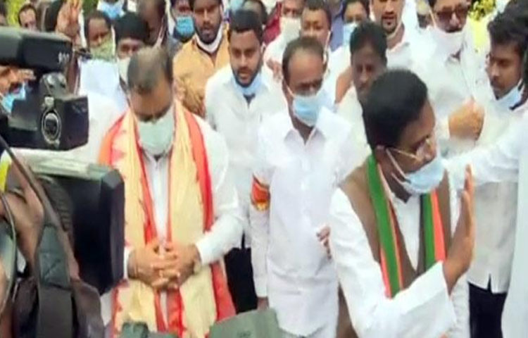 ఈటెల బిజెపిలోకి రావడం…కేసీఆర్ ఓటమి ఖాయం ఈటెల బిజెపిలోకి రావడం…కేసీఆర్ ఓటమి ఖాయం