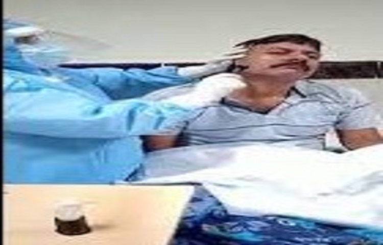 హెల్త్ కేర్ కార్మికుల ఔదార్యం…. హెల్త్ కేర్ కార్మికుల ఔదార్యం….