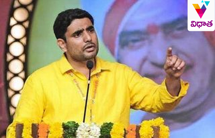 బాబాయ్ని గొడ్డలికి బలి చేసినట్టే.. ప్రజాస్వామ్యాన్ని జగన్ ఖూనీ చేస్తున్నాడు బాబాయ్ని గొడ్డలికి బలి చేసినట్టే.. ప్రజాస్వామ్యాన్ని జగన్ ఖూనీ చేస్తున్నాడు