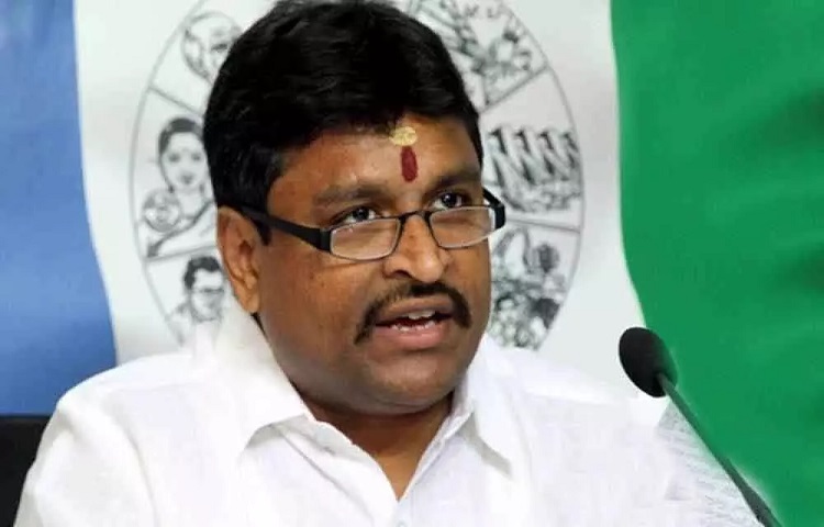 హిందూ ధర్మం కాపాడుకునేందుకు భూమి ఇస్తే తప్పేంటి..? హిందూ ధర్మం కాపాడుకునేందుకు భూమి ఇస్తే తప్పేంటి..?