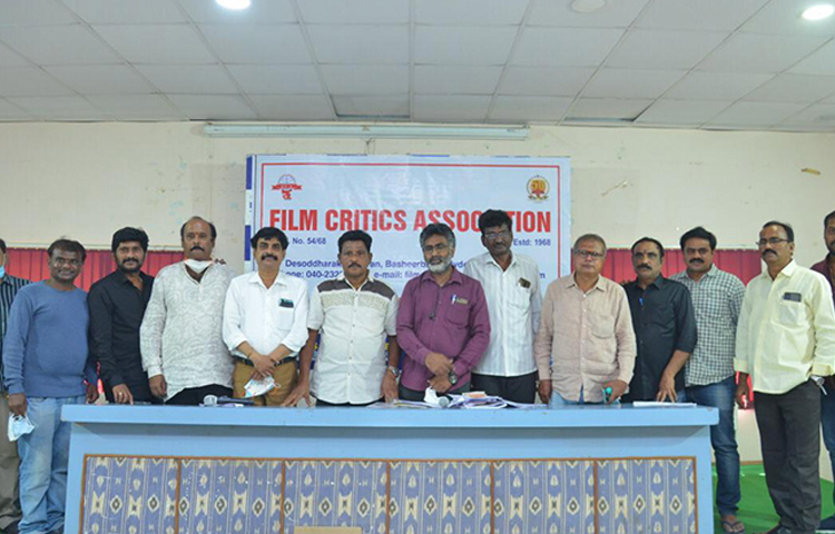 ఫిల్మ్ క్రిటిక్స్ నూతన అధ్యక్షుడిగా ప్రభు ఏకగ్రీవ ఎన్నిక !! ఫిల్మ్ క్రిటిక్స్ నూతన అధ్యక్షుడిగా ప్రభు ఏకగ్రీవ ఎన్నిక !!