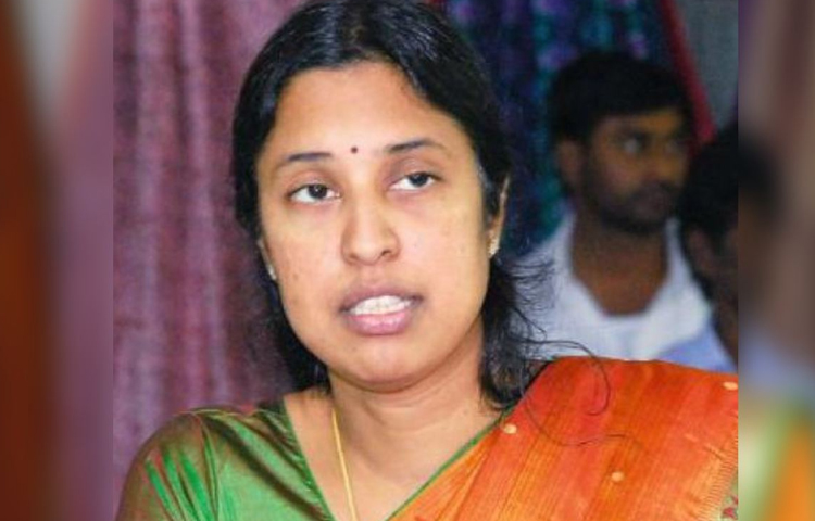 CBI | IAS శ్రీలక్ష్మిపై.. సుప్రీంకు సీబీఐ CBI | IAS శ్రీలక్ష్మిపై.. సుప్రీంకు సీబీఐ