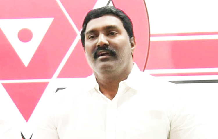 స్థానిక సంస్థల్లో 18 వేల పదవులకు బీసీలను దూరం చేసింది వైసీపీ ప్రభుత్వమే స్థానిక సంస్థల్లో 18 వేల పదవులకు బీసీలను దూరం చేసింది వైసీపీ ప్రభుత్వమే