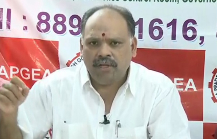 ప్రభుత్వంపై ఉద్యోగులలో తీవ్ర అసంతృప్తి: కేఆర్ సూర్యనారాయణ ప్రభుత్వంపై ఉద్యోగులలో తీవ్ర అసంతృప్తి: కేఆర్ సూర్యనారాయణ