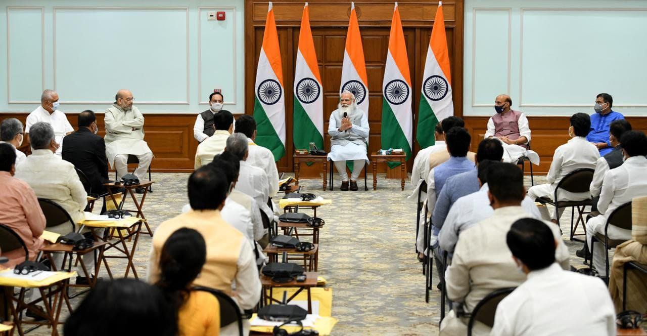 43 మంది కేంద్ర మంత్రులు వీరే! 43 మంది కేంద్ర మంత్రులు వీరే!