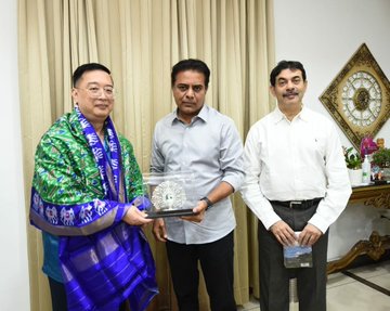 తెలంగాణలో పెట్టుబడులకు అనుకూలం- సింగపూర్ హైకమిషనర్ తెలంగాణలో పెట్టుబడులకు అనుకూలం- సింగపూర్ హైకమిషనర్