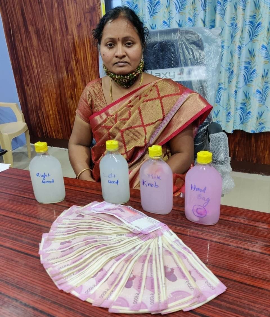 ఏసీబీ వలలో కాటారం తహశీల్దార్ సునీత. ఏసీబీ వలలో కాటారం తహశీల్దార్ సునీత.