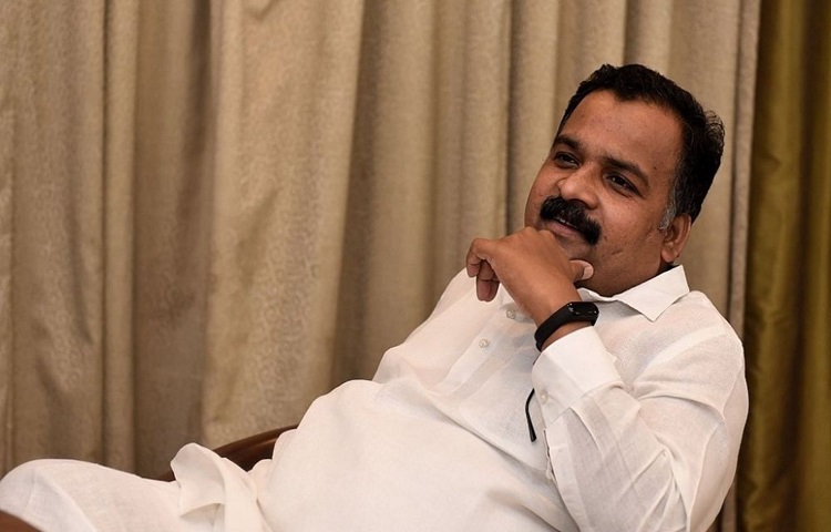 దామోదర రాజనర్సింహతో ఫోన్ లో మాట్లాడిన మాణిక్కం ఠాగూర్ దామోదర రాజనర్సింహతో ఫోన్ లో మాట్లాడిన మాణిక్కం ఠాగూర్