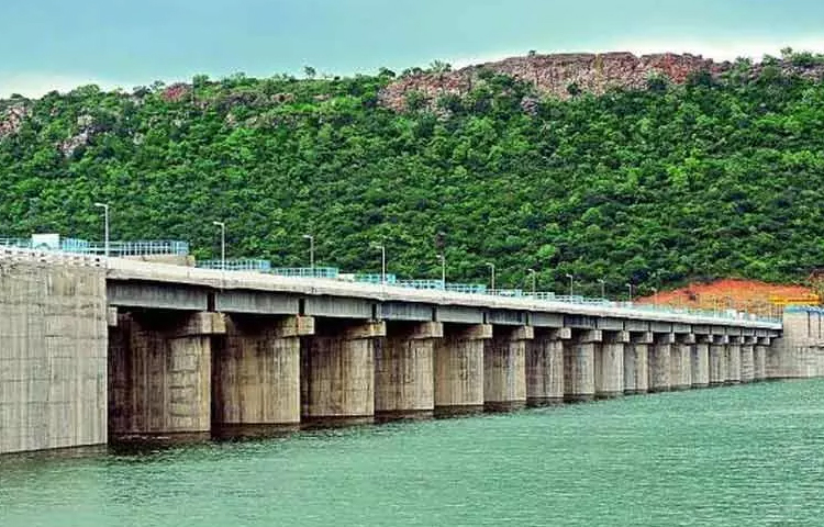 నిండుకుండలా ప్రాజెక్టులు నిండుకుండలా ప్రాజెక్టులు