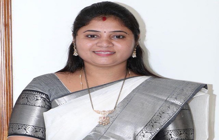 దేశంలోనే సీఎం జగన్ అరుదైన రికార్డు దేశంలోనే సీఎం జగన్ అరుదైన రికార్డు