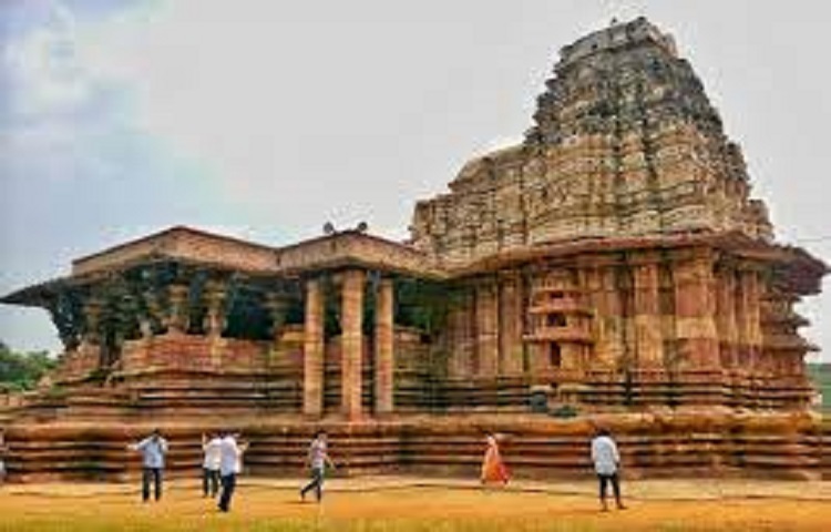 రామప్పకు ప్రపంచ వారసత్వ గుర్తింపు- ఈ విజయం వెనుక ఇరువురు మహానుభావుల కృషి రామప్పకు ప్రపంచ వారసత్వ గుర్తింపు- ఈ విజయం వెనుక ఇరువురు మహానుభావుల కృషి