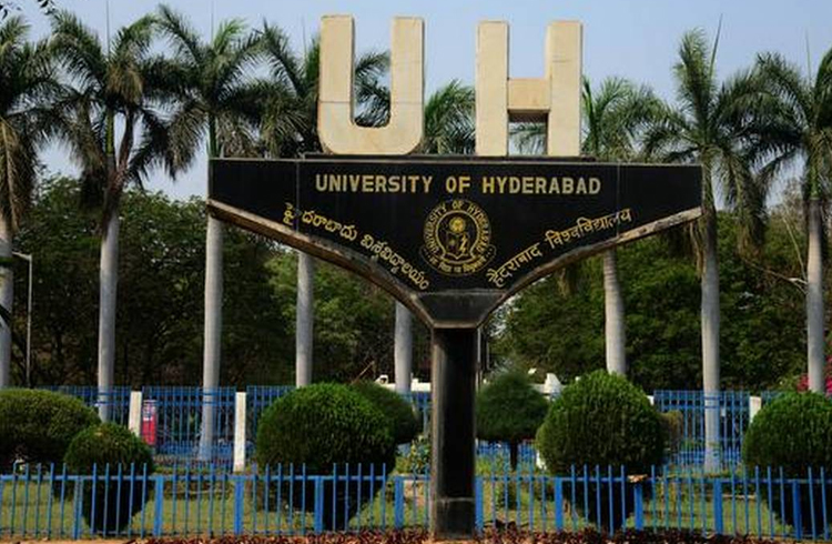 University of Hyderabad: పీజీ, పీహెచ్డీ కోర్సుల్లో నోటిఫికేషన్ విడుదల University of Hyderabad: పీజీ, పీహెచ్డీ కోర్సుల్లో నోటిఫికేషన్ విడుదల