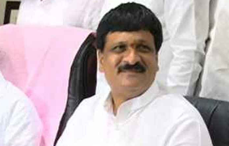 MLA Mynampally | మెదక్లో.. నా కుమారుడు పోటీ ఖాయం: మైనంపల్లి MLA Mynampally | మెదక్లో.. నా కుమారుడు పోటీ ఖాయం: మైనంపల్లి