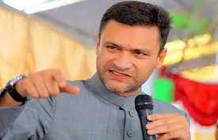 అక్బరుద్దీన్ ఓవైసీ కోర్టు విచారణకు హాజరు కావాలి అక్బరుద్దీన్ ఓవైసీ కోర్టు విచారణకు హాజరు కావాలి