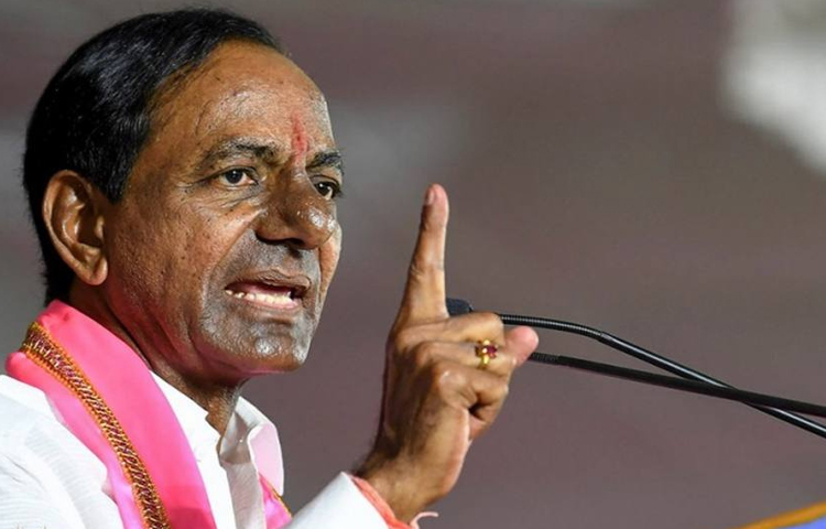 ఆ..ముగ్గురిని కలిసాకే హైదరాబాద్ ఆ..ముగ్గురిని కలిసాకే హైదరాబాద్