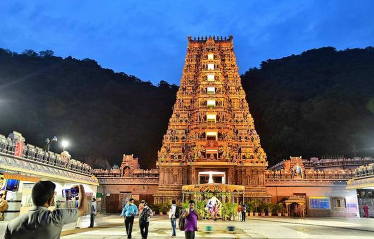 అక్టోబర్ 7నుండి ఇంద్రకీలాద్రిపై దసరా మహోత్సవాలు అక్టోబర్ 7నుండి ఇంద్రకీలాద్రిపై దసరా మహోత్సవాలు