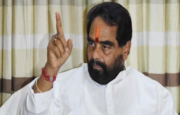 నారాయణ, చైతన్య విద్యా సంస్థలకు స్పీకర్ తమ్మినేని ఛాలెంజ్ నారాయణ, చైతన్య విద్యా సంస్థలకు స్పీకర్ తమ్మినేని ఛాలెంజ్