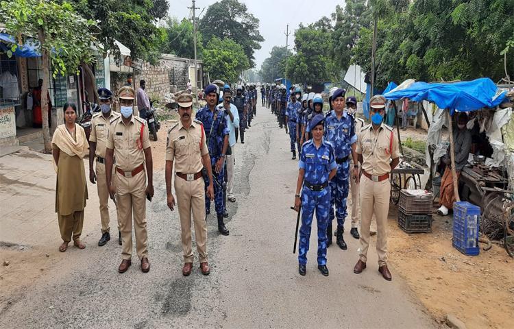 నాగార్జున సాగర్ లో RAF ఫ్లాగ్ మార్చ్ నాగార్జున సాగర్ లో RAF ఫ్లాగ్ మార్చ్